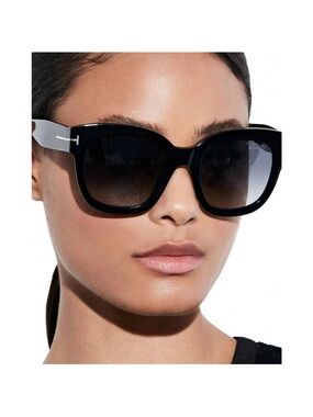 NWT ~ AUTH TOM FORD Beatrix Sunglasses